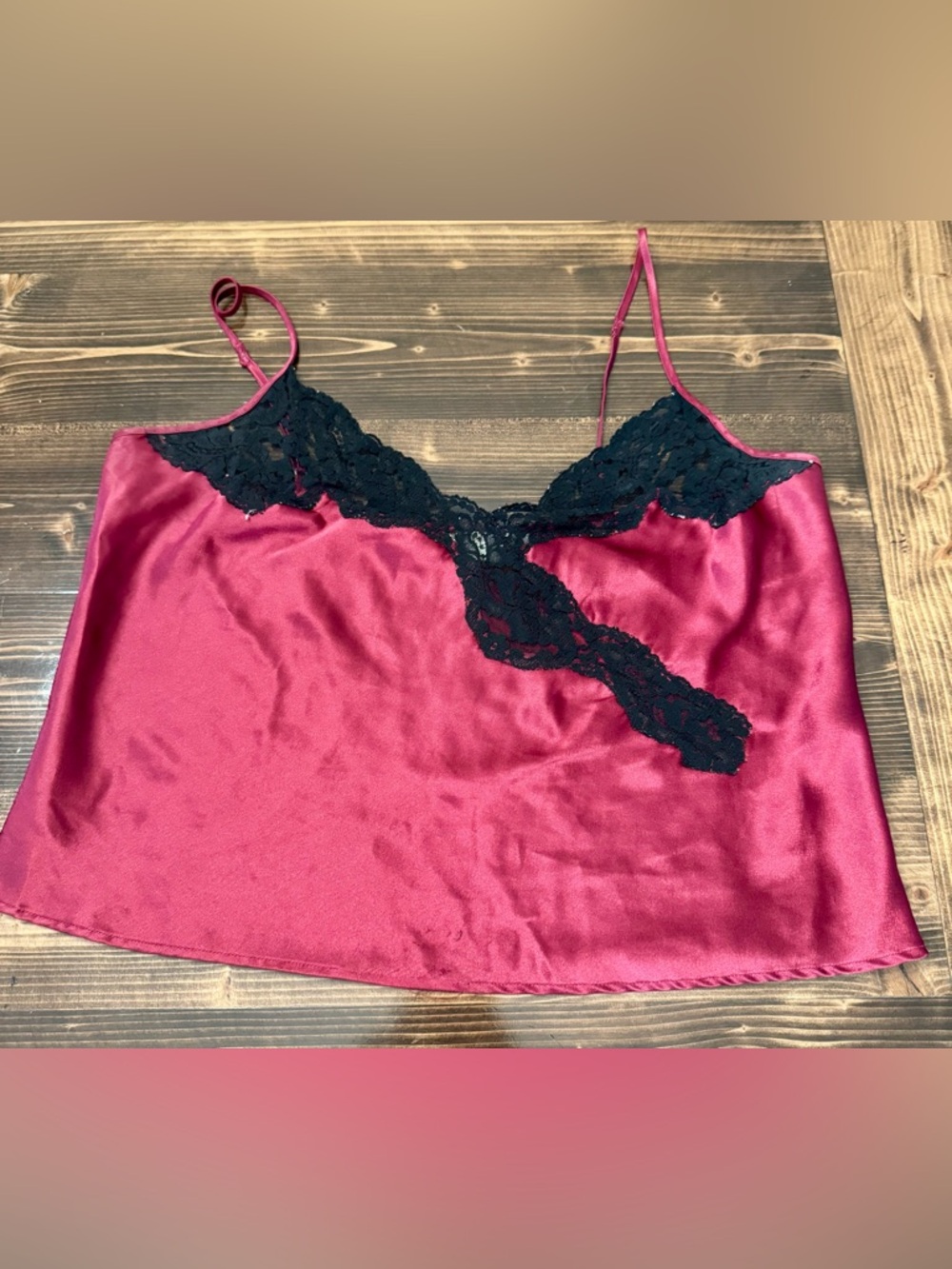 Vintage Victoria's Secret Gold Label Satin Burgundy Camisole with‎ Black Lace M